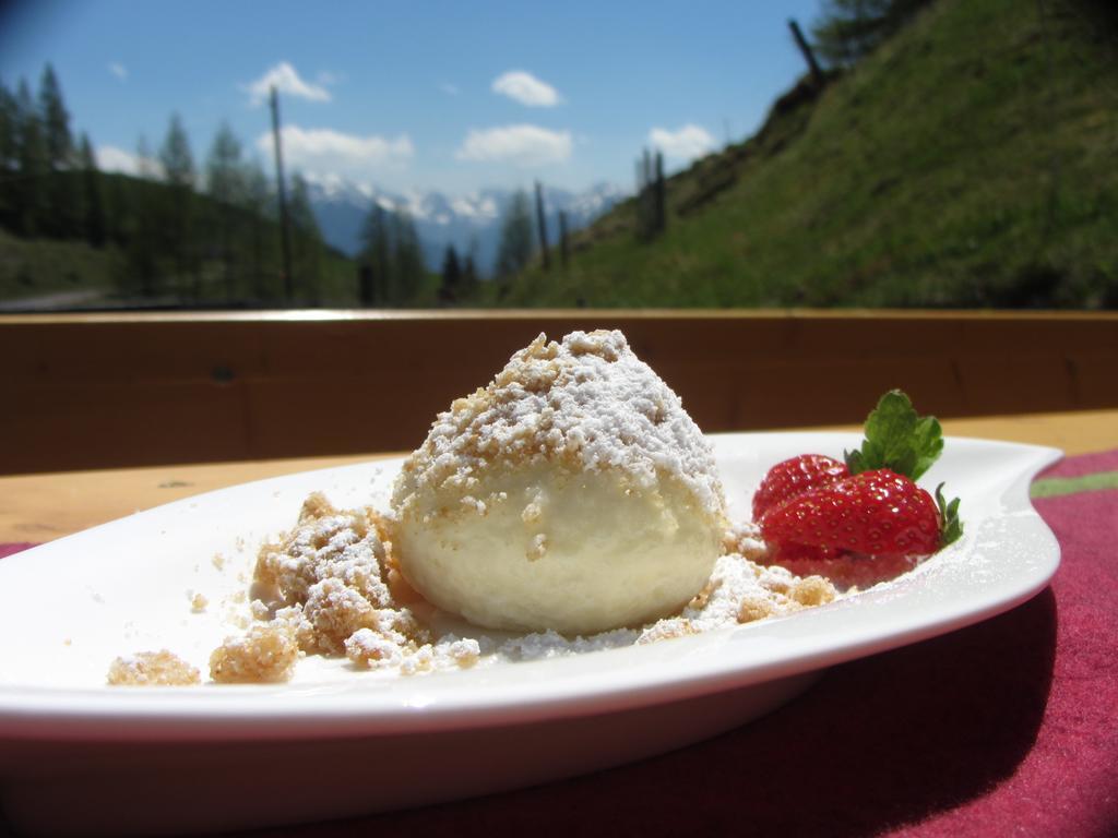 Gloesalm Apartment Ramsau am Dachstein Ngoại thất bức ảnh